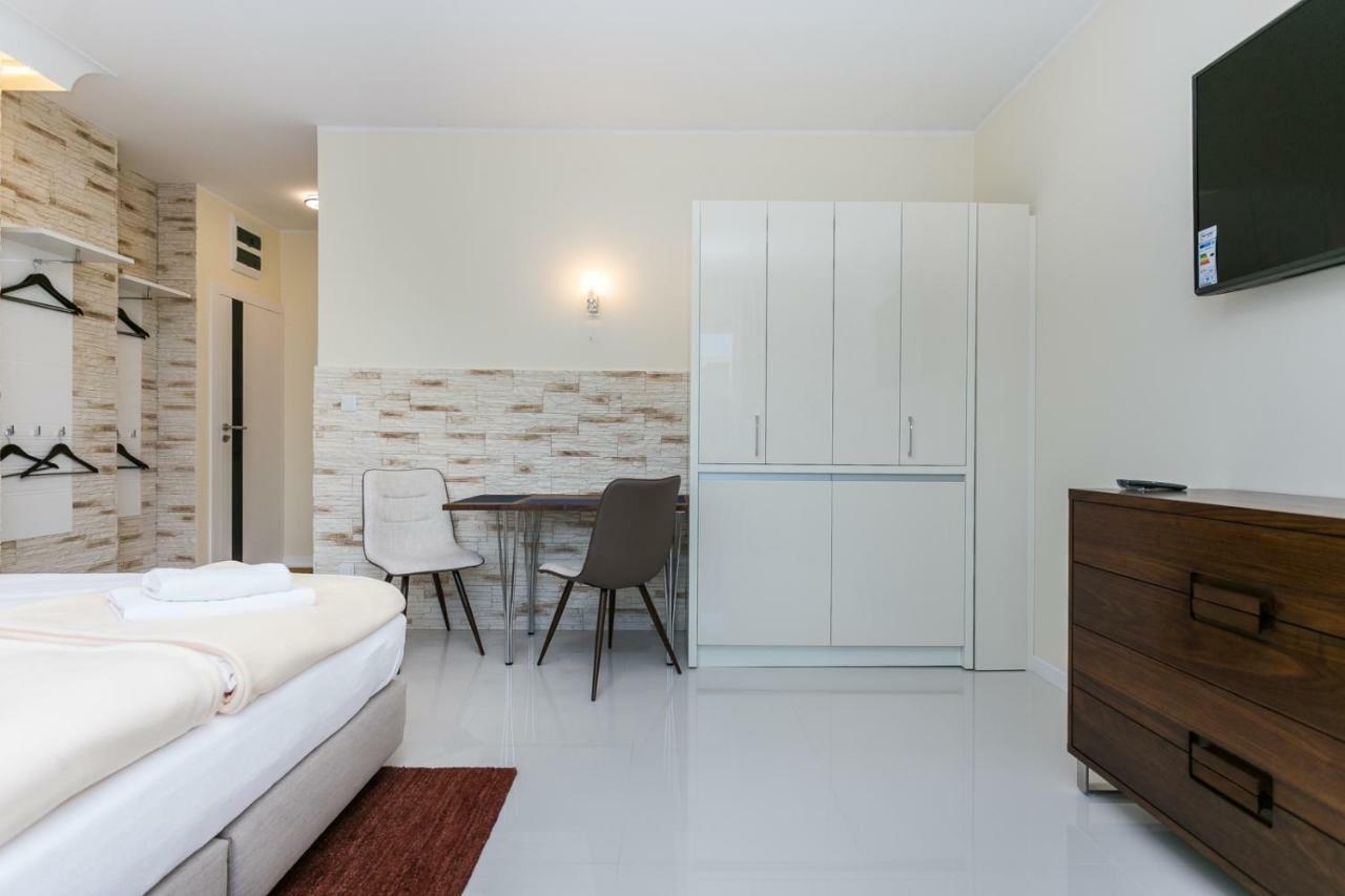 Apartamenty Dom Saski 10 Minut Od Centrum Warszawy Warsaw Luaran gambar